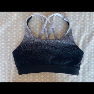 Lululemon sports bra